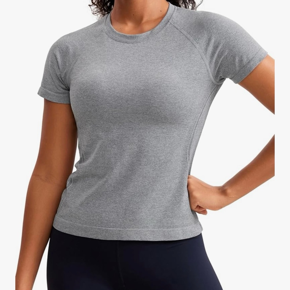 Women's Grey Short Sleeve Top